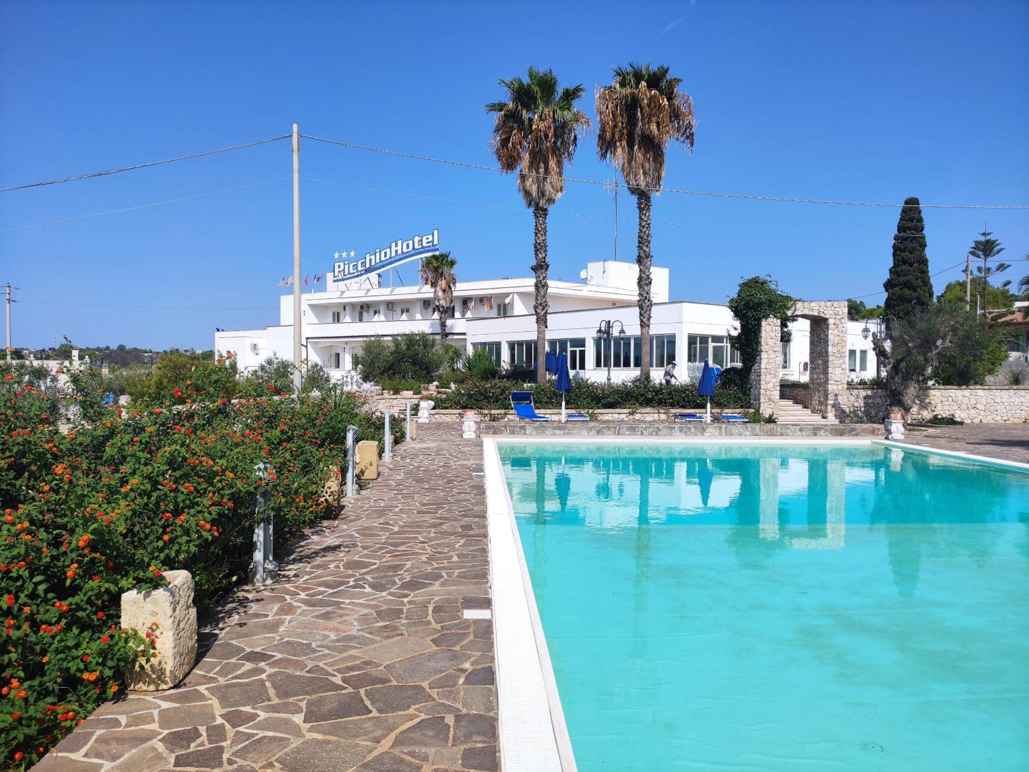 Pescoluse Picchio Hotel Marina Di Pescoluse Exterior foto