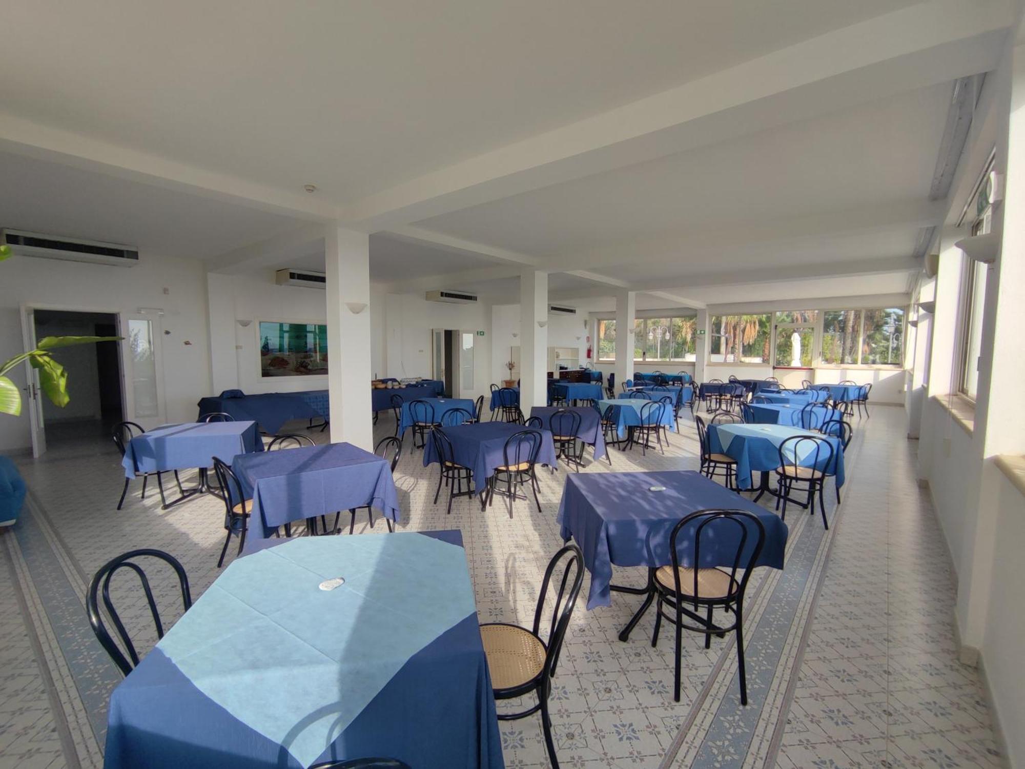 Pescoluse Picchio Hotel Marina Di Pescoluse Exterior foto
