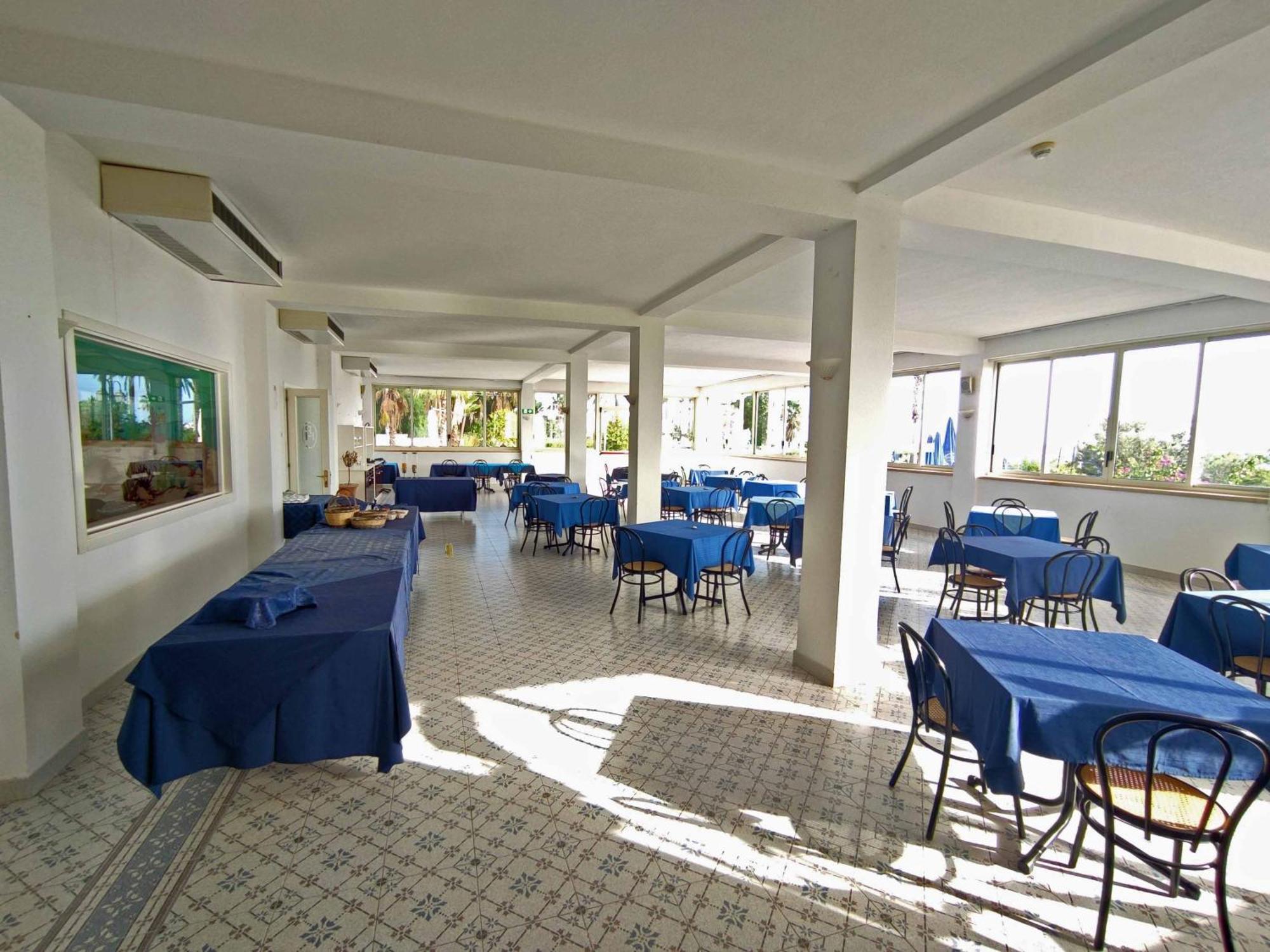 Pescoluse Picchio Hotel Marina Di Pescoluse Exterior foto